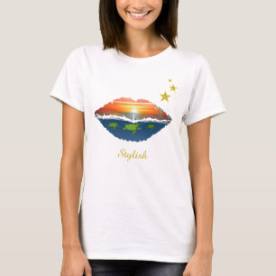 Camiseta Lábios elegantes do nascer do sol no oceano, estre