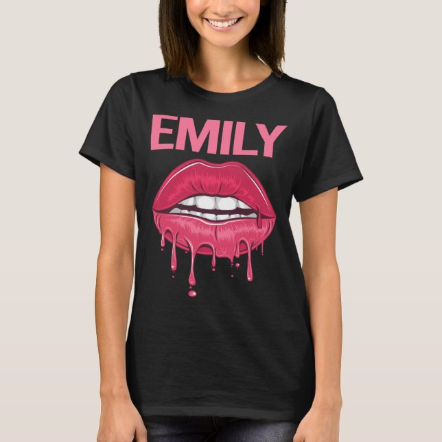 Camiseta Lábios Rosa - Nome Emily (Frente)