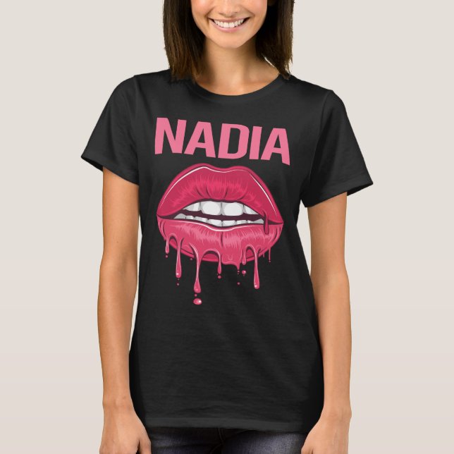 Camiseta Lábios Rosas - Nadia Name (Frente)