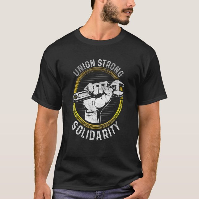 Camiseta Laboratório Orgulhoso do Trabalhador no Dia do Tra (Frente)