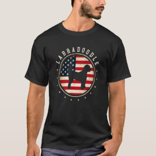 Camiseta Labradoodle Bandeira EUA 4 de Julho Mãe Pai Cachor