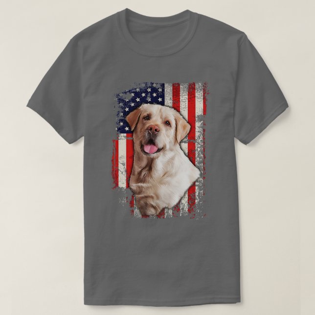 Camiseta Labrador Amarelo Labs Patriótico Americano Bandeir (Frente do Design)