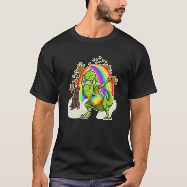 Camiseta Labrador Retriever Chocolate Anda na Arco-íris Dan (Frente)