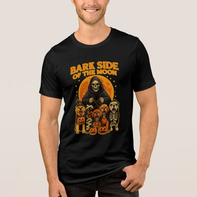 Camiseta Lado Latido da Lua  Cão de Halloween Ceifador (Frente)