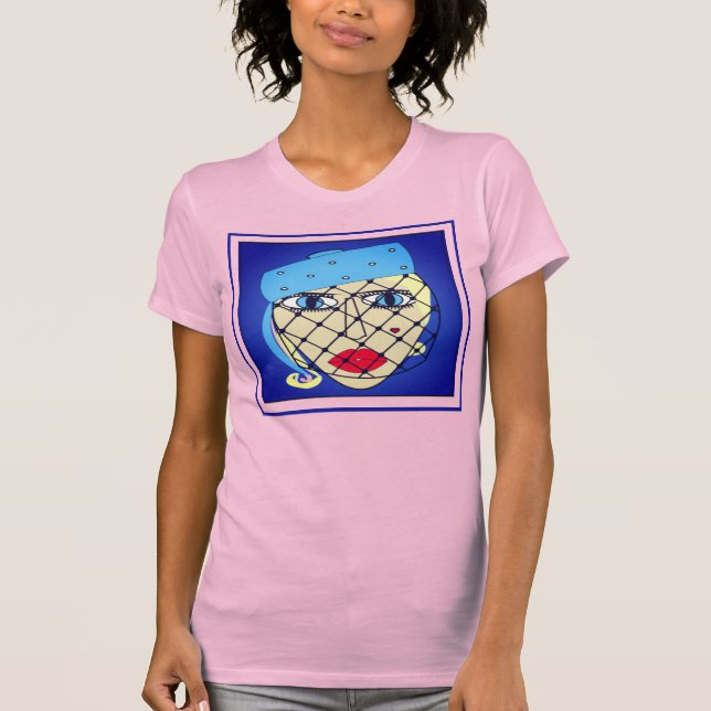 Camiseta Lady in Pil Box Hat Design (Frente)