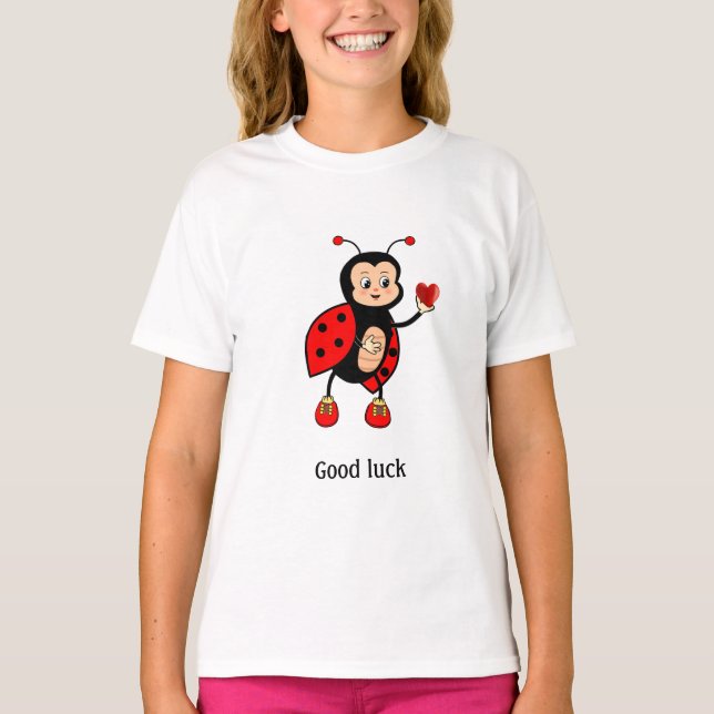 Camiseta Ladybug e coração bonitos (Frente)
