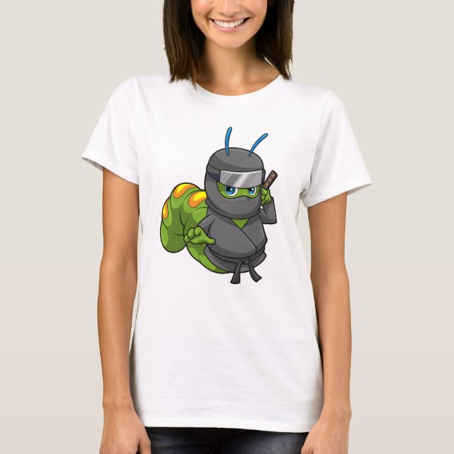 Camiseta Lagarta como Ninja com Espada (Frente)