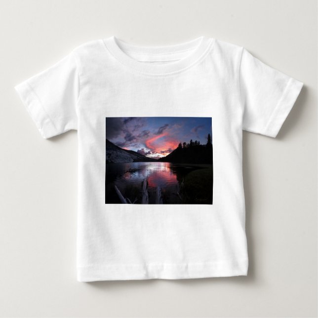 Camiseta Lago Merck Sunset - Yosemite - Califórnia (Frente)