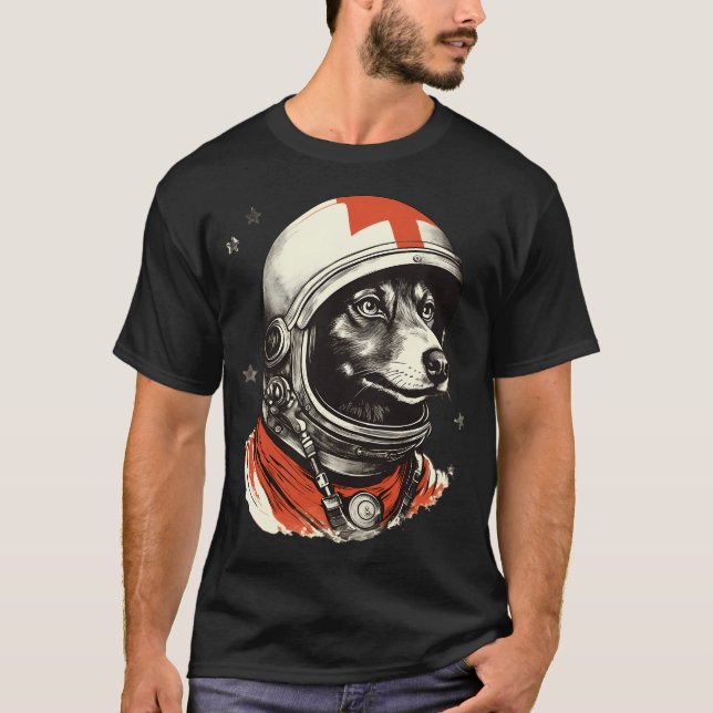 Camiseta Laika Space Traveler (Frente)