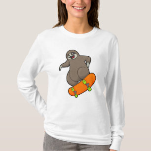 Camiseta Lama como skater com skate