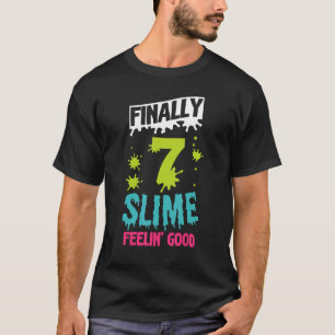 Camiseta Lama de 7 anos de idade nasceu verde-vermelho tão