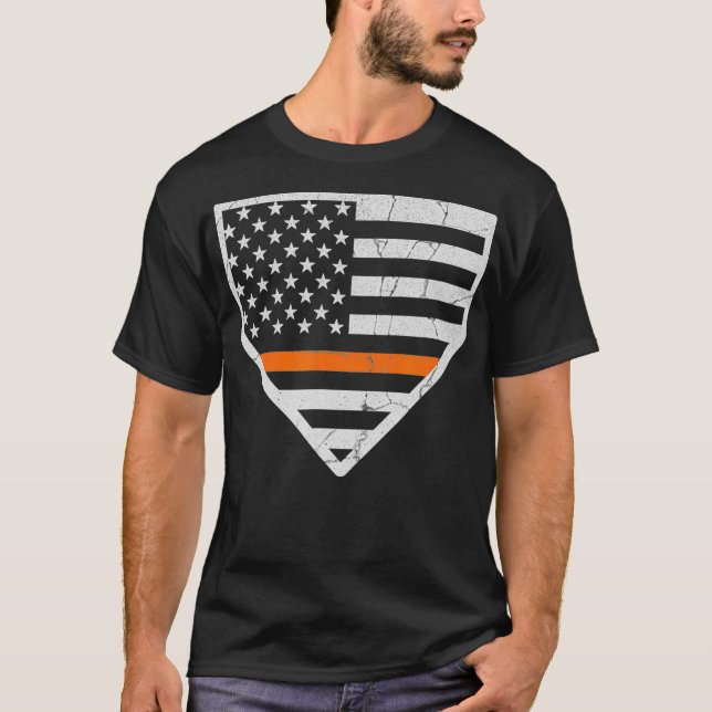 Camiseta Lâmina fina de linha laranja EUA Bandeira Placa in (Frente)