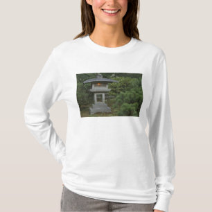 Camiseta Lâmpada de pedra iluminada no Jardim Japonês