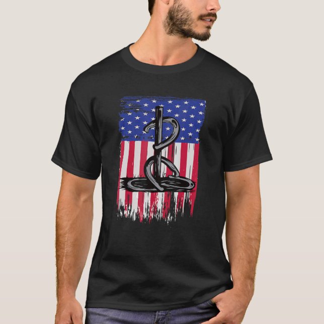 Camiseta Lançadores de ferradura lançando lança bandeiras d (Frente)