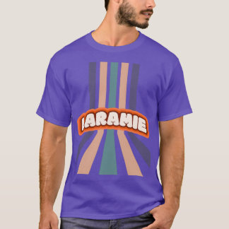 Camiseta Laramie Wyoming Cidade Hippie Colorida Vertical