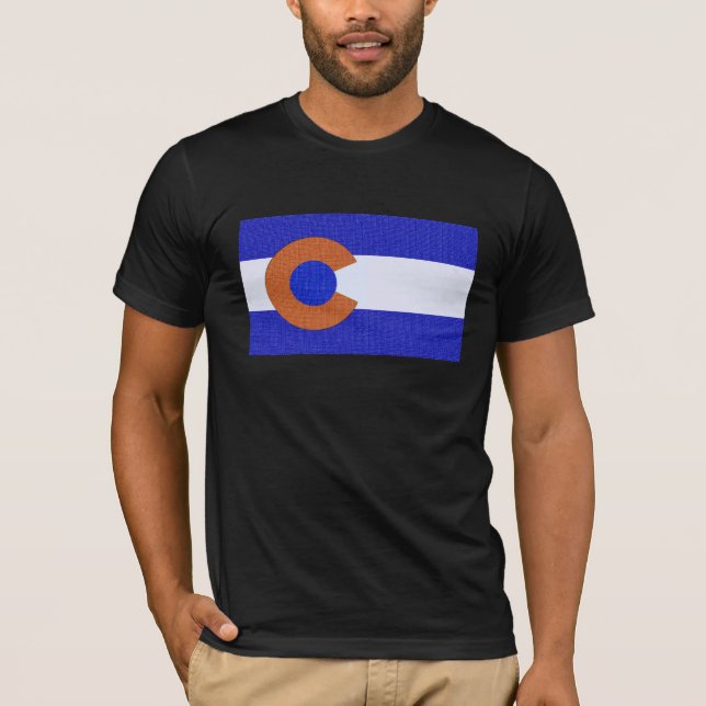 Camiseta Laranja e azul (Frente)