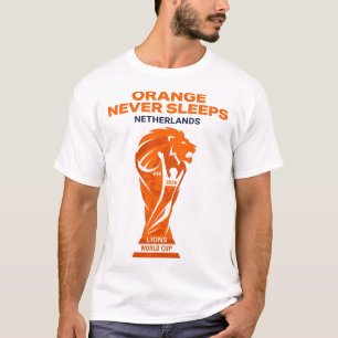 Camiseta Laranja Nunca Dorme