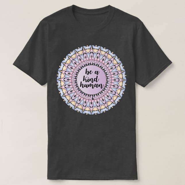 Camiseta Laranja roxa-rosa-pastel é uma espécie de mandala  (Frente do Design)