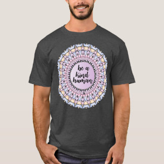 Camiseta Laranja roxa-rosa-pastel é uma espécie de mandala