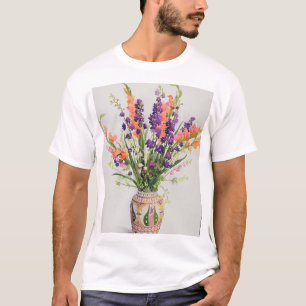 Camiseta Larkspur e tipos de flor em um vaso marroquino