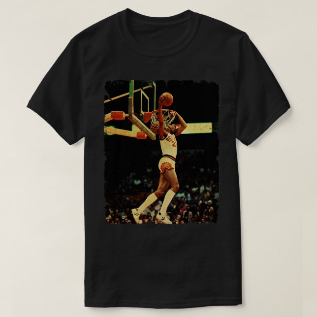 Camiseta Larry Nance Vintage Design De Basquete 3 (Frente do Design)