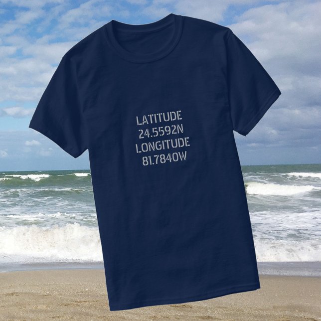 Camiseta Latitude e Longitude claras no escuro (Criador carregado)