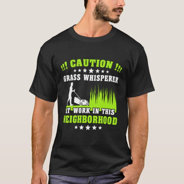 Camiseta Lawnmower Grass Whisperer Neighhood Mears Lawn (Frente)