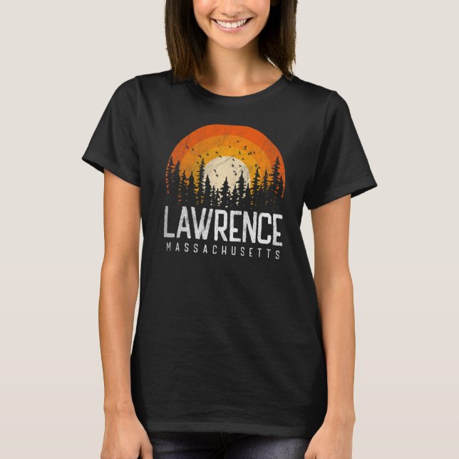 Camiseta Lawrence Massachusetts MÃE Vintage 80s 90s Retro (Frente)