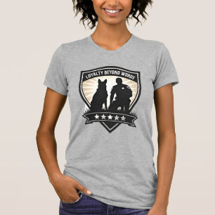 Camiseta Lealdade Além das Palavras Distintivo Policial K9