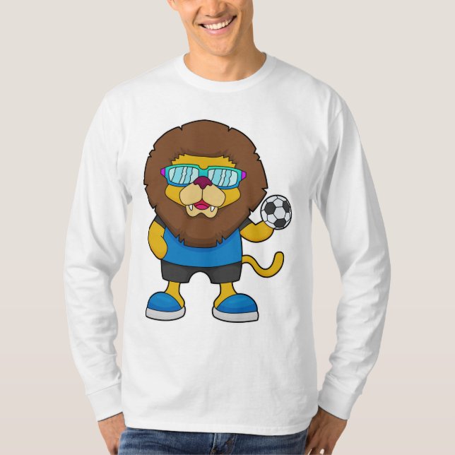 Camiseta Leão como jogador de futebol com futebol (Frente)