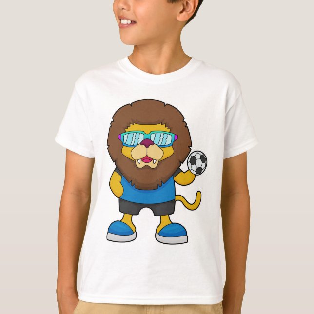 Camiseta Leão como jogador de futebol com futebol (Frente)