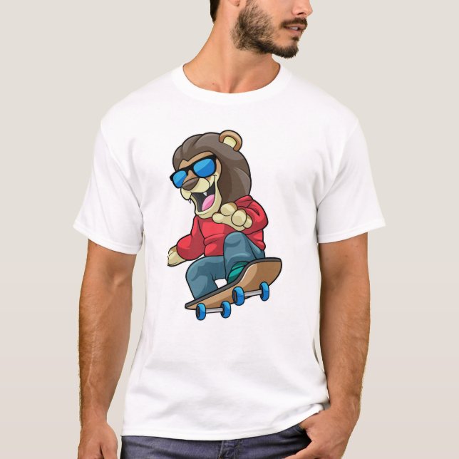 Camiseta Leão como Patinador com skate (Frente)
