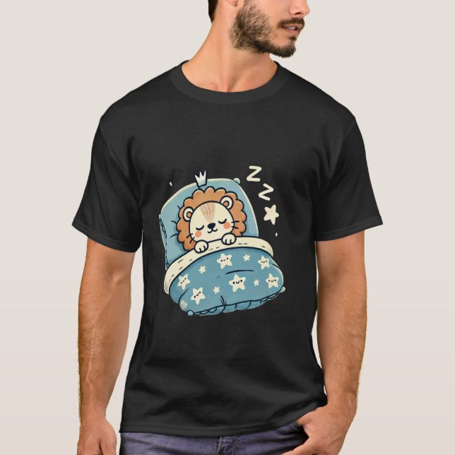 Camiseta Leão Dormindo Na Cama À Noite (Frente)