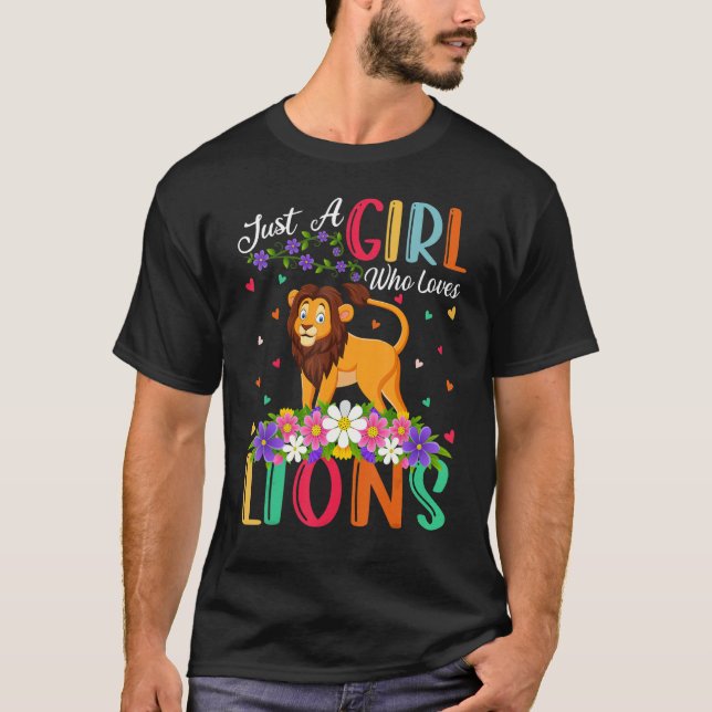 Camiseta Leão É Uma Menina Que Ama Leões (Frente)
