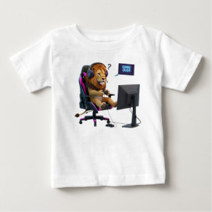 Camiseta Leão engraçado jogador sentado na cadeira de jogos