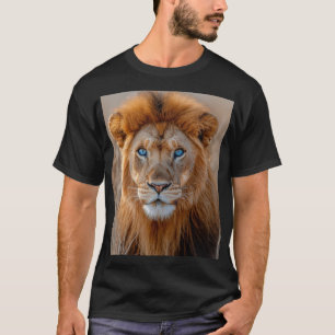 Camiseta Leão Macho Majestoso com Olhos Azuis Brilhantes