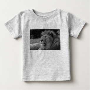 Camiseta Leão Negro e Branco - Animal Selvagem