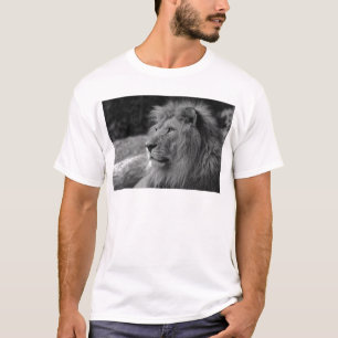 Camiseta Leão Negro e Branco - Animal Selvagem