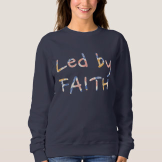 Camiseta Led By Faith