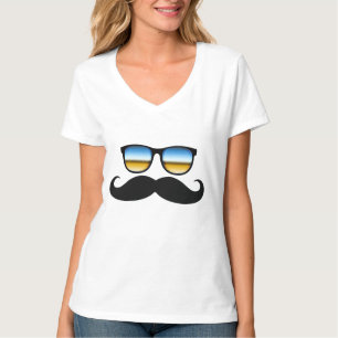 Camiseta Legal bigode sob sombras