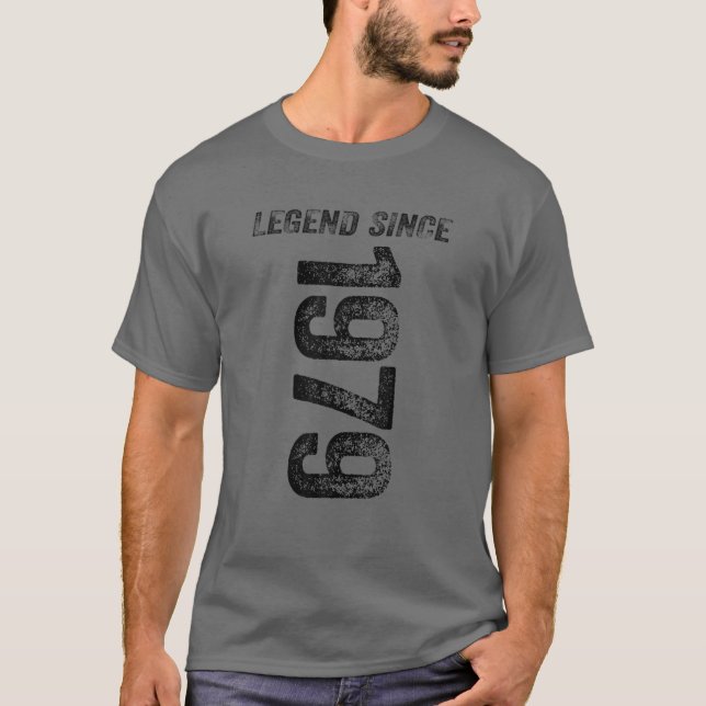 Camiseta Legenda De Aniversário De 1979 Desde 1979 Oferece  (Frente)