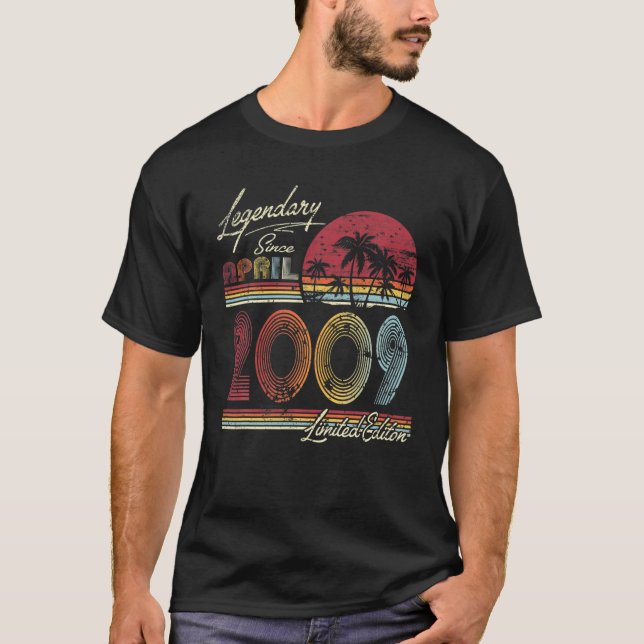 Camiseta Legendário desde abril de 2009 13 Bithday (Frente)