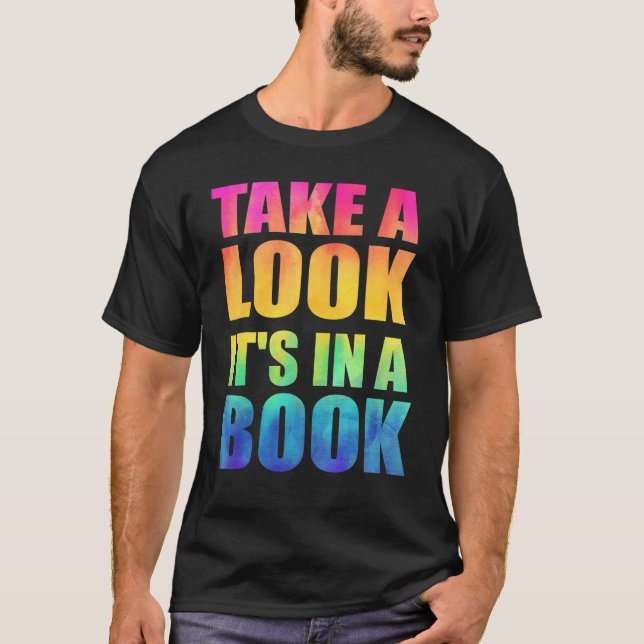 Camiseta Leia Mais Livros Em Inglês Professor Escola Lendo  (Frente)