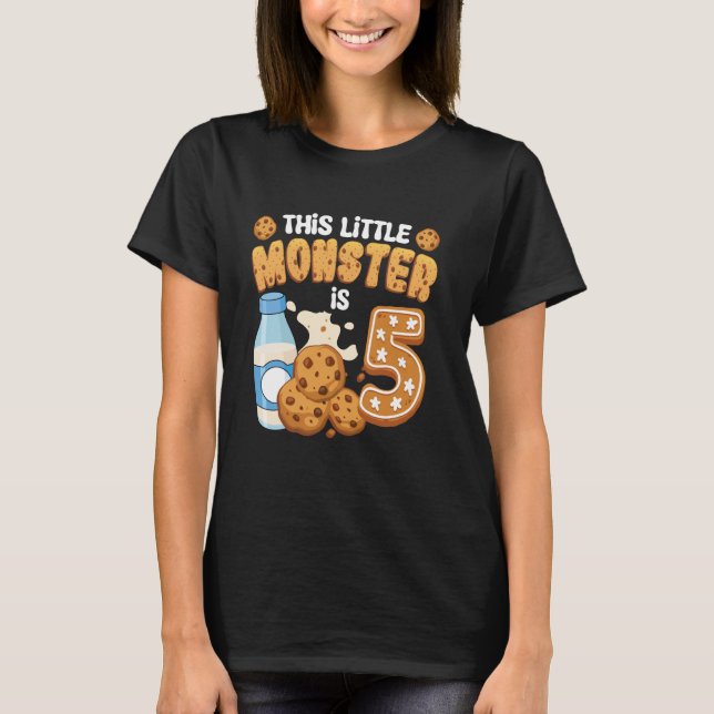 Camiseta Leite e Cookies Este Pequeno Monstro É 5 5 Bday (Frente)