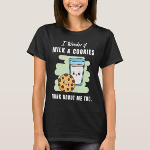 Camiseta Leite E Cookies Pensam Em Mim Gráfico De Comida