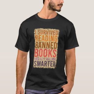 Camiseta Leitor De Livros Eu Sobrevivi Lendo Livro Banido E