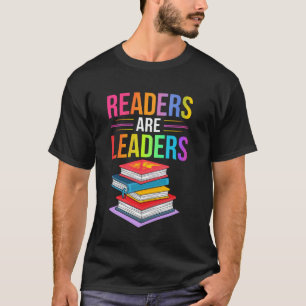 Camiseta Leitores São Líderes Arte Colorida de Livro