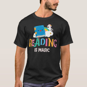 Camiseta Leitura É Designo de Amante de Livros Mágicos