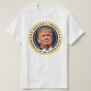 Camiseta Lembrança Estrelas Douradas da Posse de Donald Tru