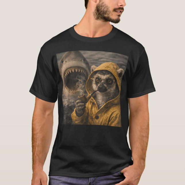 Camiseta Lêmure Engraçado Fumando Cachimbo Meme de Ataque d (Frente)